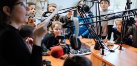 education au média radio